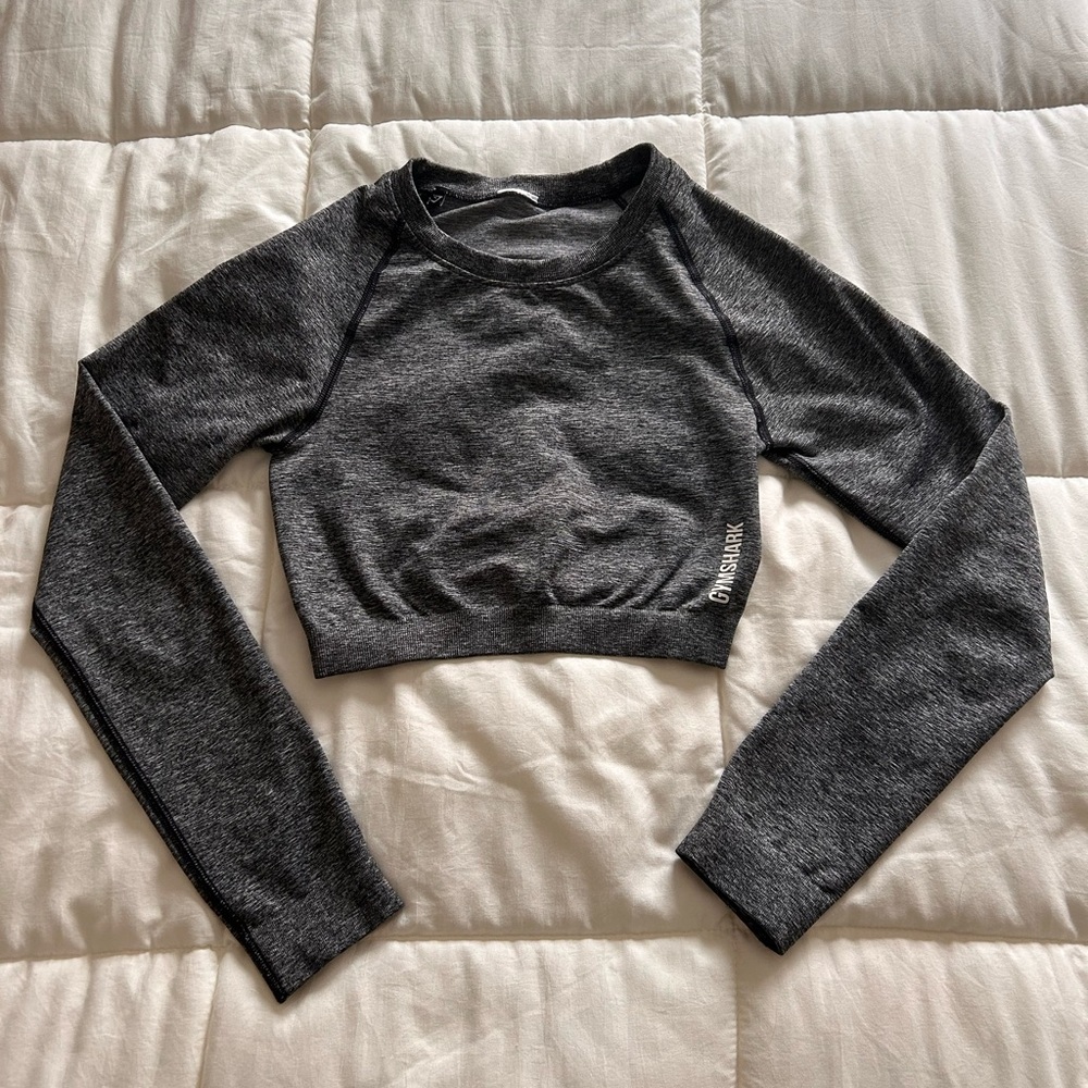 Gym shark long sleeve crop